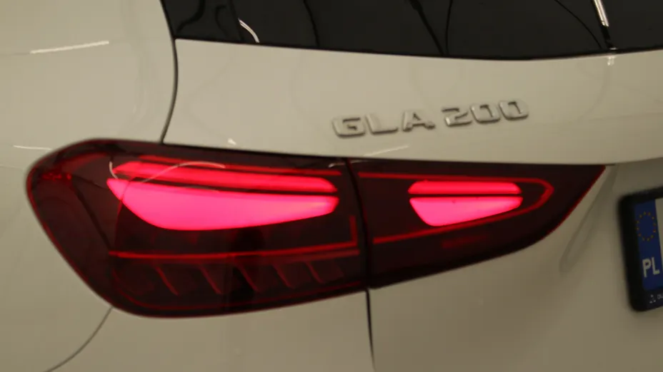 MERCEDES-BENZ GLA GLA 200 mHEV AMG Line 7G-DCT