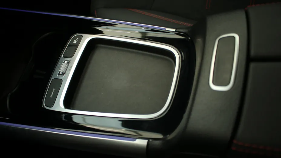 MERCEDES-BENZ GLA GLA 200 mHEV AMG Line 7G-DCT