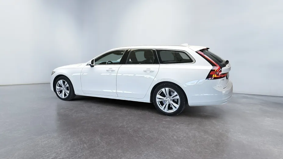 VOLVO V90 V90 B5 D AWD Momentum Pro aut