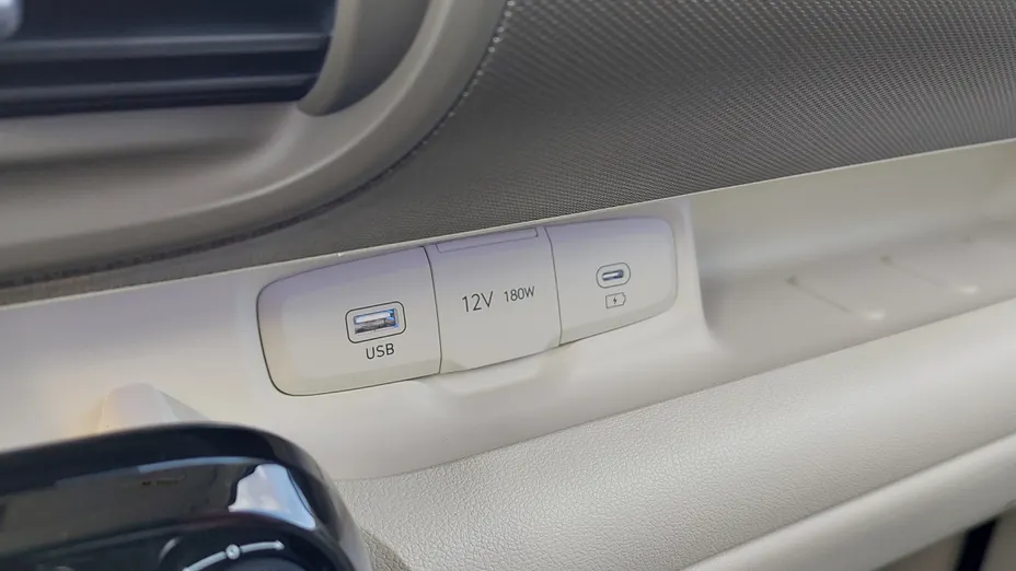 HYUNDAI Inster Inster 49kWh Smart Nowy