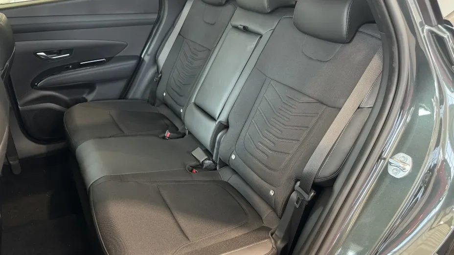 HYUNDAI Tucson Tucson 1.6 T-GDi HEV Smart 2WD aut Nowy
