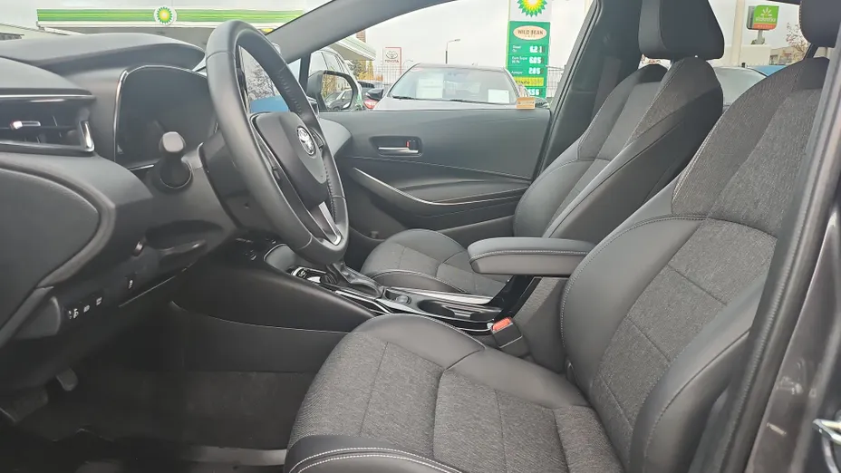 TOYOTA Corolla Corolla 1.8 Hybrid Style