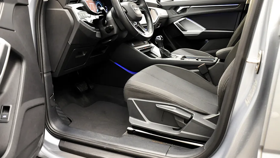 AUDI Q3 Q3 35 TFSI mHEV S tronic