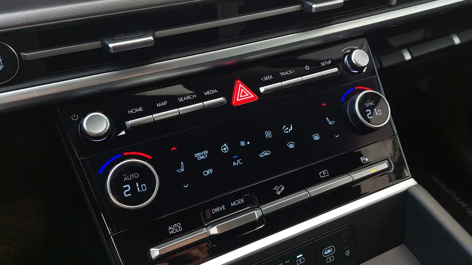 HYUNDAI Santa Fe Santa Fe 1.6 T-GDI HEV Smart aut Nowy