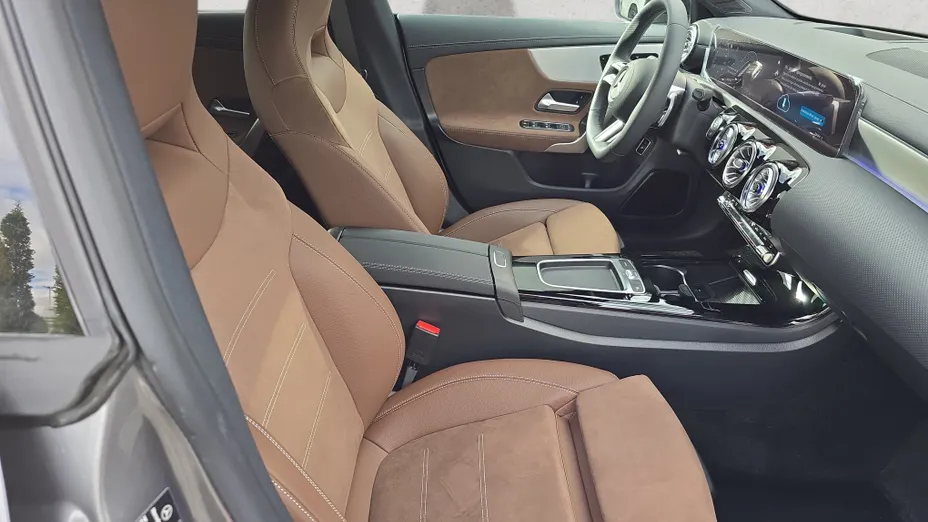 MERCEDES-BENZ CLA CLA 200 AMG Line 7G-DCT Nowy