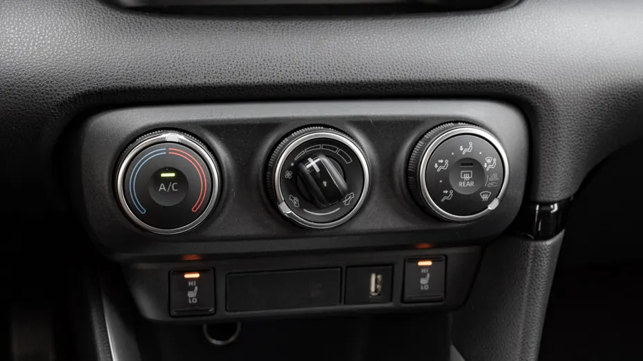 TOYOTA Yaris Yaris 1.5 Comfort CVT