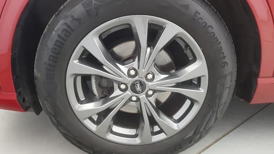 FORD Kuga Kuga 1.5 EcoBoost FWD ST-Line