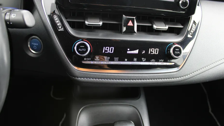 TOYOTA Corolla Corolla 1.8 Hybrid Comfort
