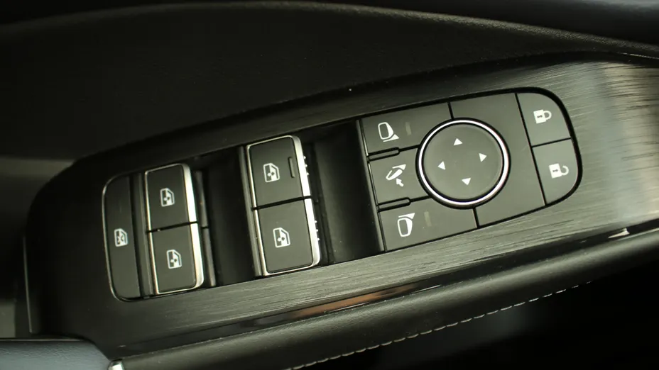 NISSAN Qashqai Qashqai 1.3 DIG-T mHEV Tekna Xtronic