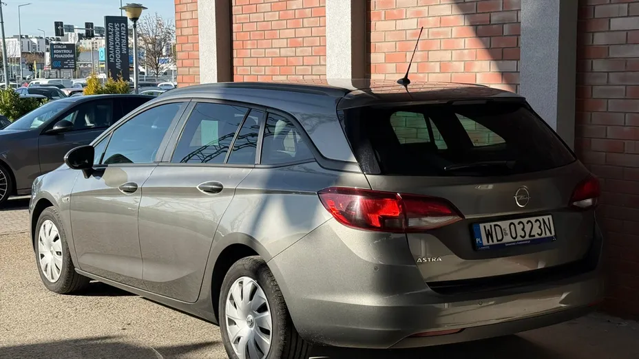 OPEL Astra Astra V 1.6 CDTI Enjoy S&S