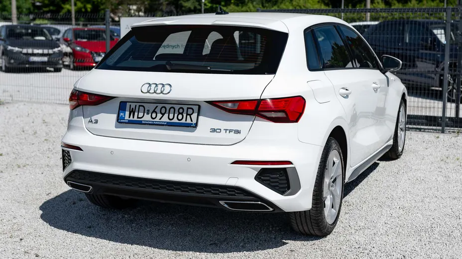 AUDI A3 A3 30 TFSI mHEV S Line S tronic