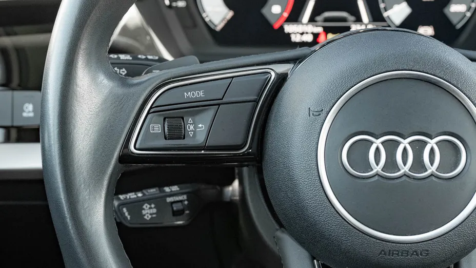 AUDI A3 A3 30 TFSI mHEV S Line S tronic