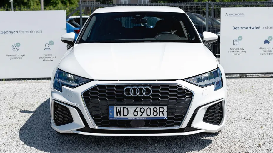 AUDI A3 A3 30 TFSI mHEV S Line S tronic