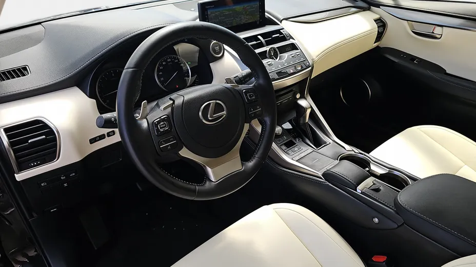 LEXUS NX NX 300 F Impression AWD