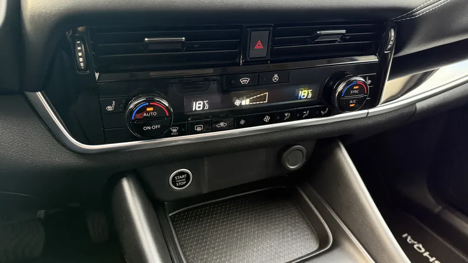NISSAN Qashqai Qashqai 1.3 DIG-T mHEV N-Connecta Xtronic