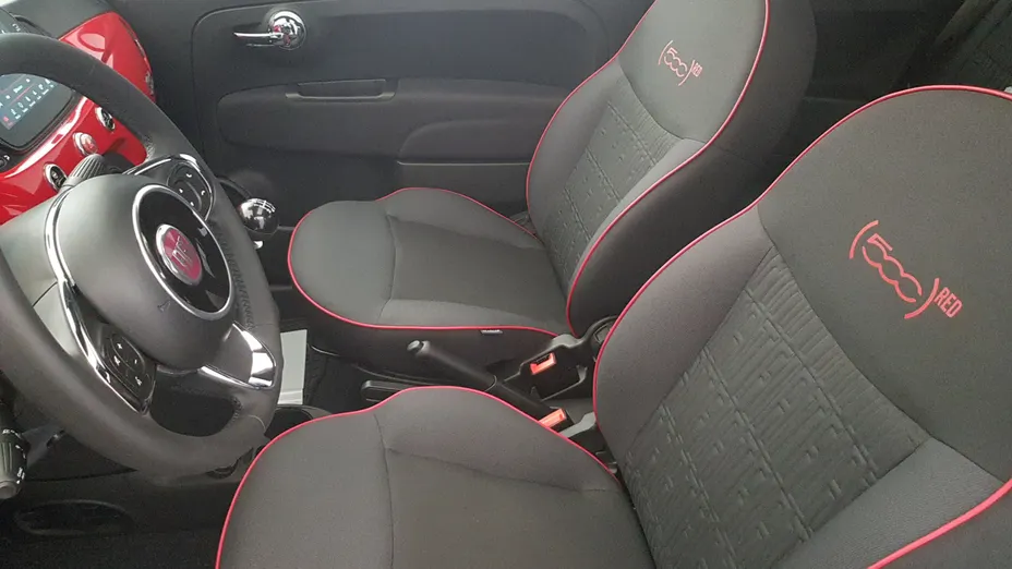 FIAT 500 500 1.0 Hybrid (RED)