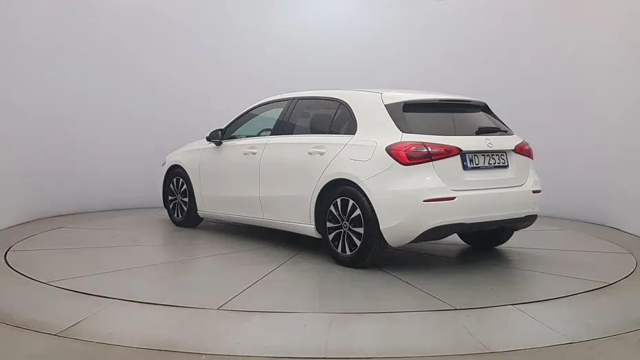 MERCEDES-BENZ A Klasa A 180 Style 7G-DCT