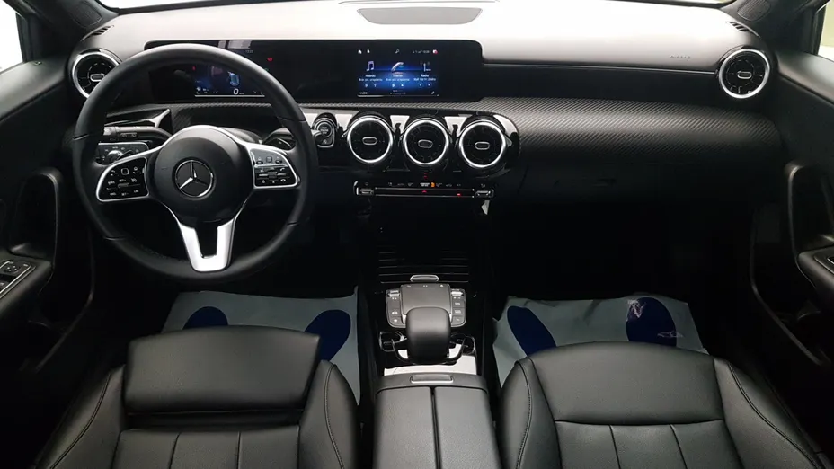 MERCEDES-BENZ A Klasa A 180 Style 7G-DCT