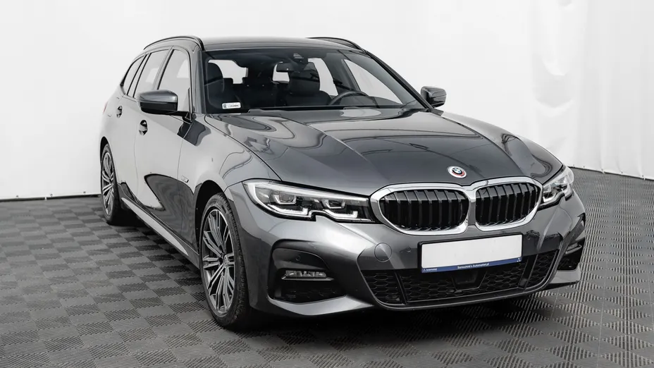 BMW Seria 3 330e xDrive M Sport sport-aut