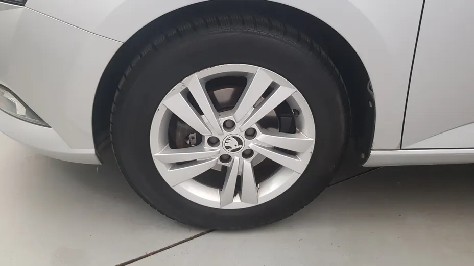 SKODA Fabia Fabia 1.0 TSI Ambition