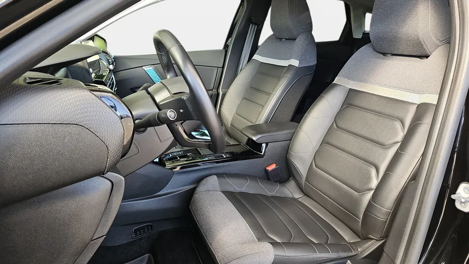 CITROEN C4 e-C4 EV136 50kWh Shine