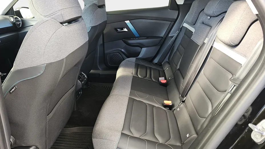 CITROEN C4 e-C4 EV136 50kWh Shine
