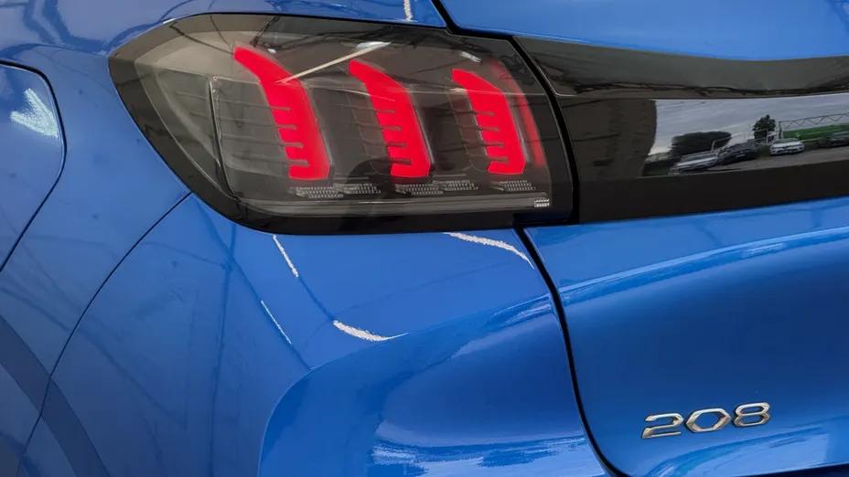 PEUGEOT 208 208 1.2 PureTech Allure Pack S&S EAT8
