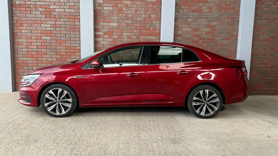 RENAULT Megane Megane 1.3 TCe Intens EDC