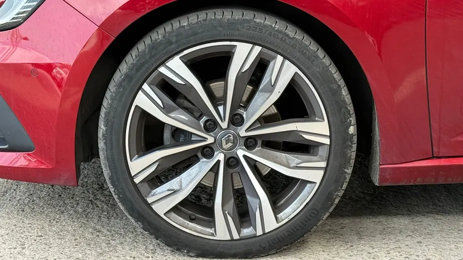 RENAULT Megane Megane 1.3 TCe Intens EDC