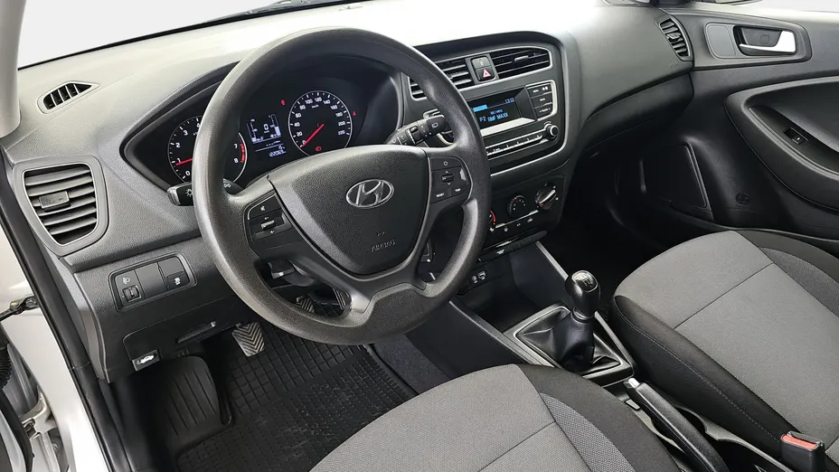 HYUNDAI i20 i20 1.2 Classic Plus