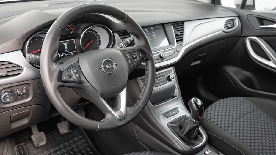 OPEL Astra Astra V 1.4 T Enjoy