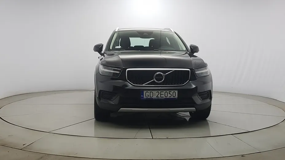 VOLVO XC40 XC40 T3 Momentum Pro aut