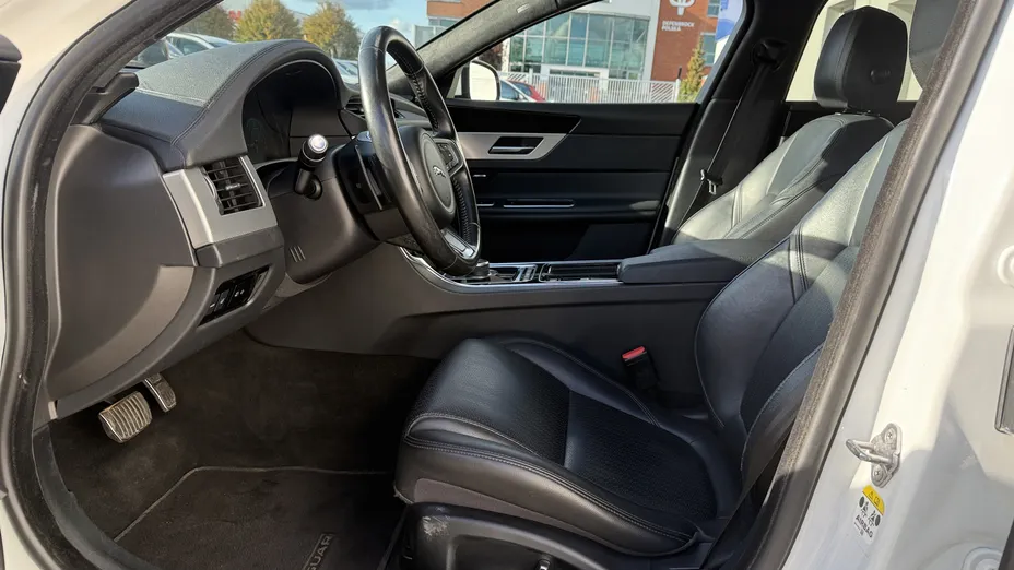 JAGUAR XF XF 2.0 i4D Prestige aut