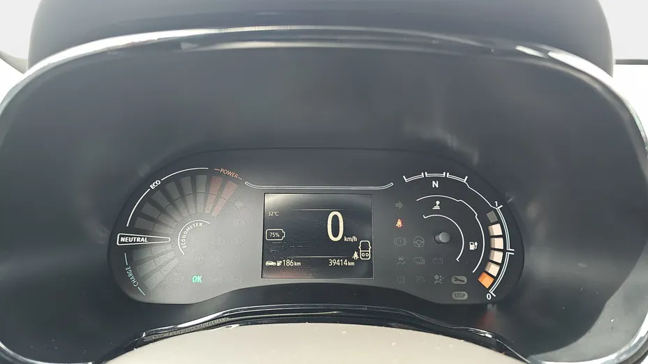 DACIA Spring Spring 27.4kWh Essential