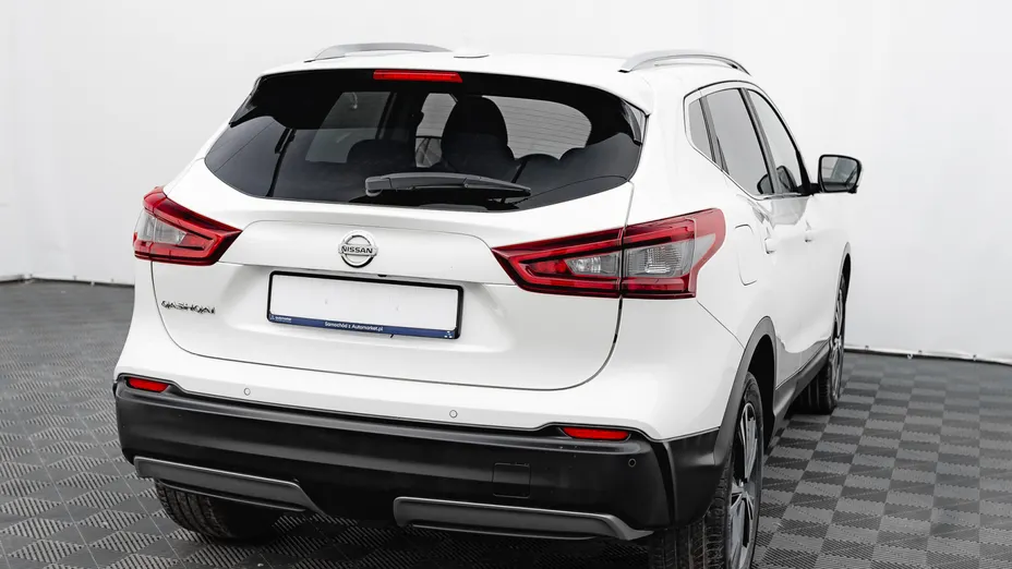 NISSAN Qashqai Qashqai 1.3 DIG-T N-Connecta DCT