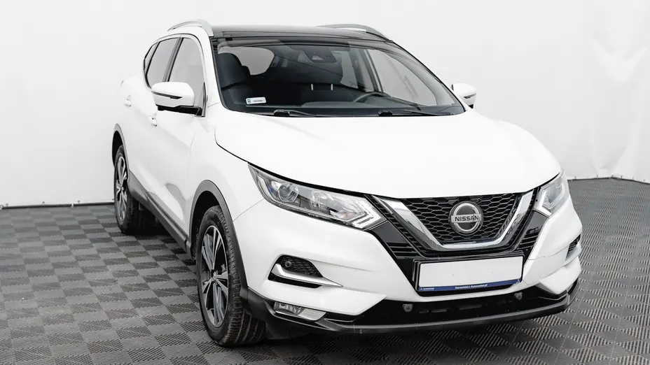NISSAN Qashqai Qashqai 1.3 DIG-T N-Connecta DCT
