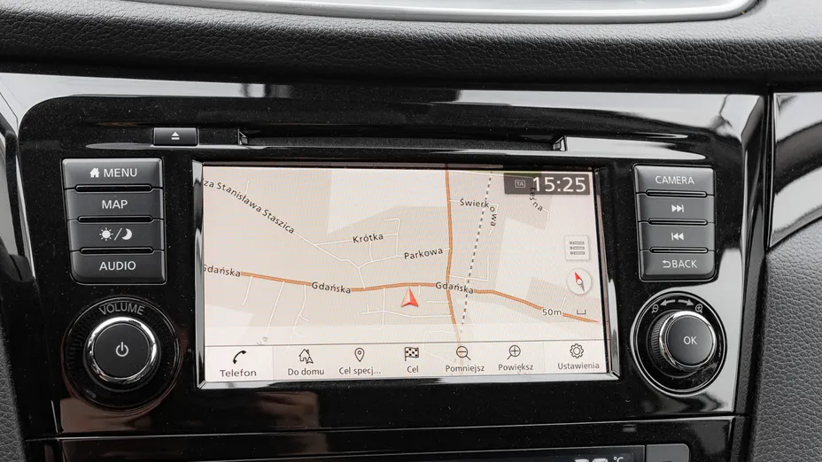 NISSAN Qashqai Qashqai 1.3 DIG-T N-Connecta DCT