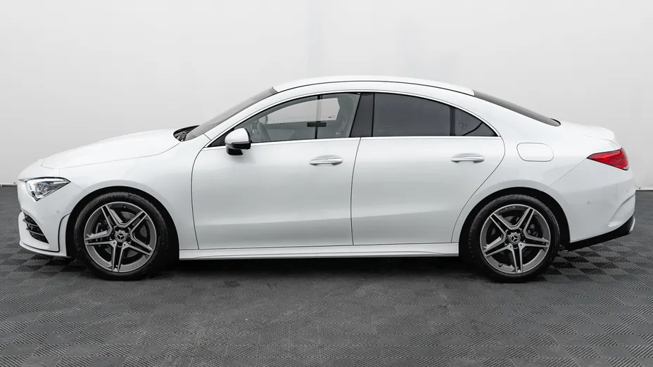 MERCEDES-BENZ CLA CLA 200 AMG Line 7G-DCT