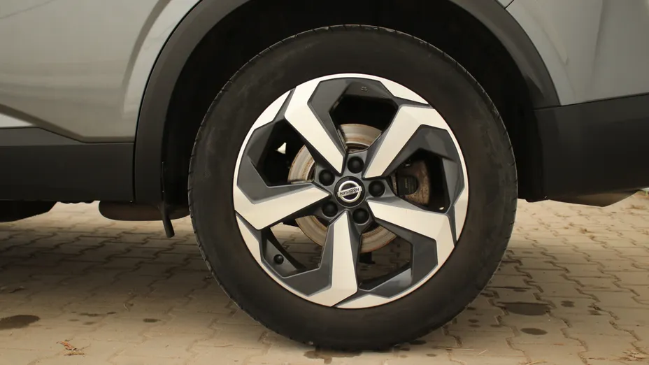 NISSAN Qashqai Qashqai 1.3 DIG-T mHEV N-Connecta Xtronic