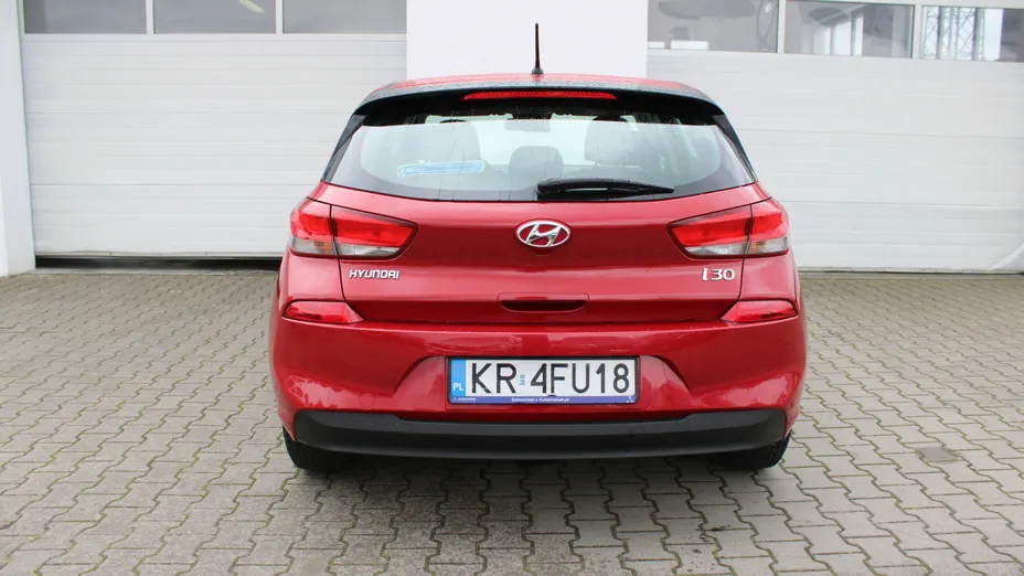 HYUNDAI i30 i30 1.4 Classic +