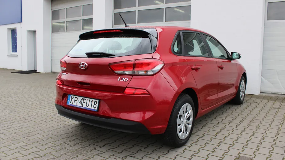 HYUNDAI i30 i30 1.4 Classic +