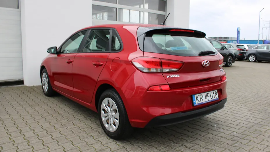 HYUNDAI i30 i30 1.4 Classic +