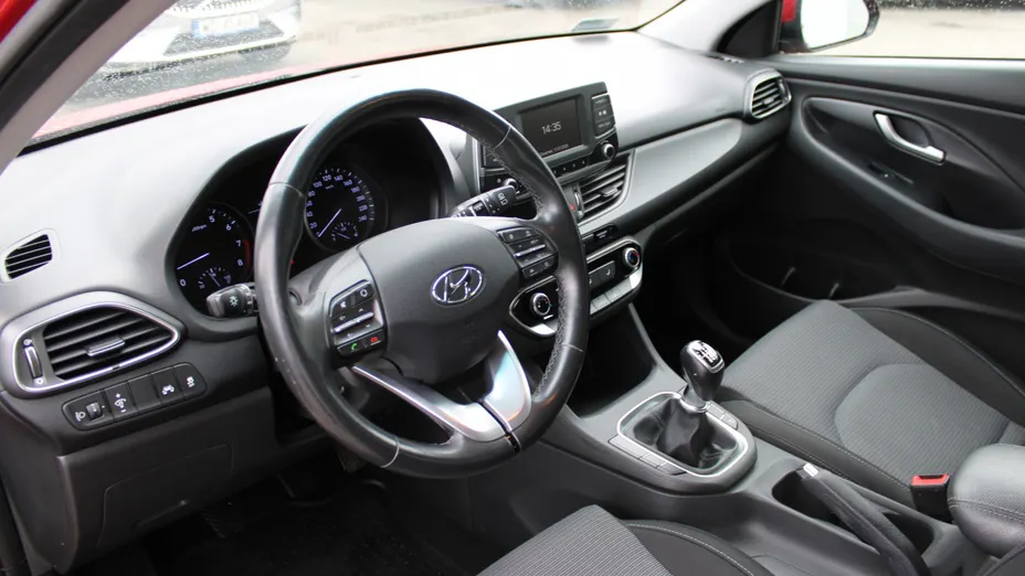 HYUNDAI i30 i30 1.4 Classic +