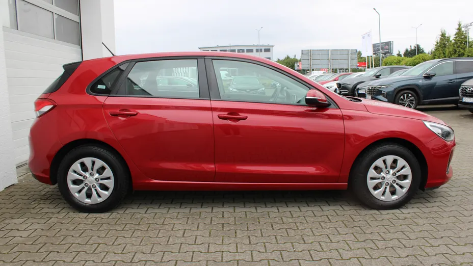 HYUNDAI i30 i30 1.4 Classic +