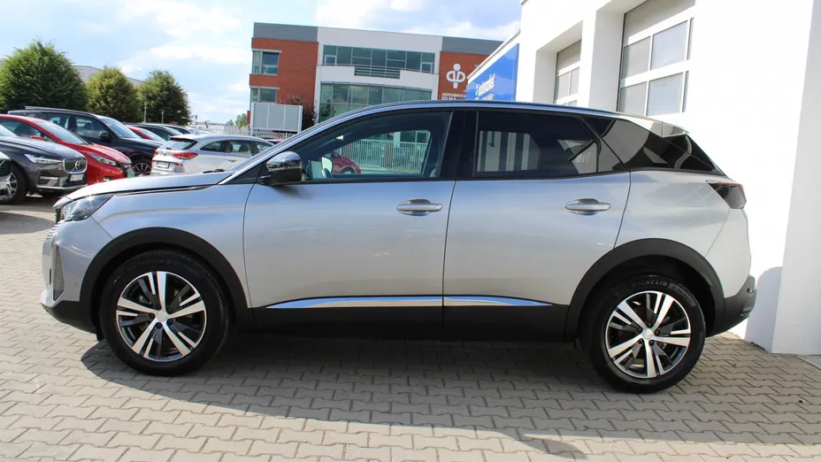 PEUGEOT 3008 3008 1.2 PureTech Allure Pack S&S EAT8