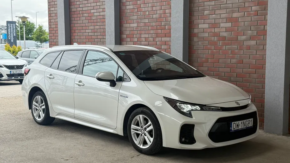 SUZUKI Swace Swace 1.8 Hybrid Premium Plus CVT