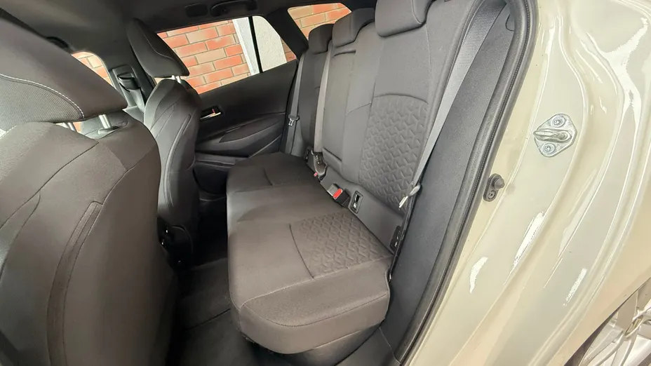SUZUKI Swace Swace 1.8 Hybrid Premium Plus CVT