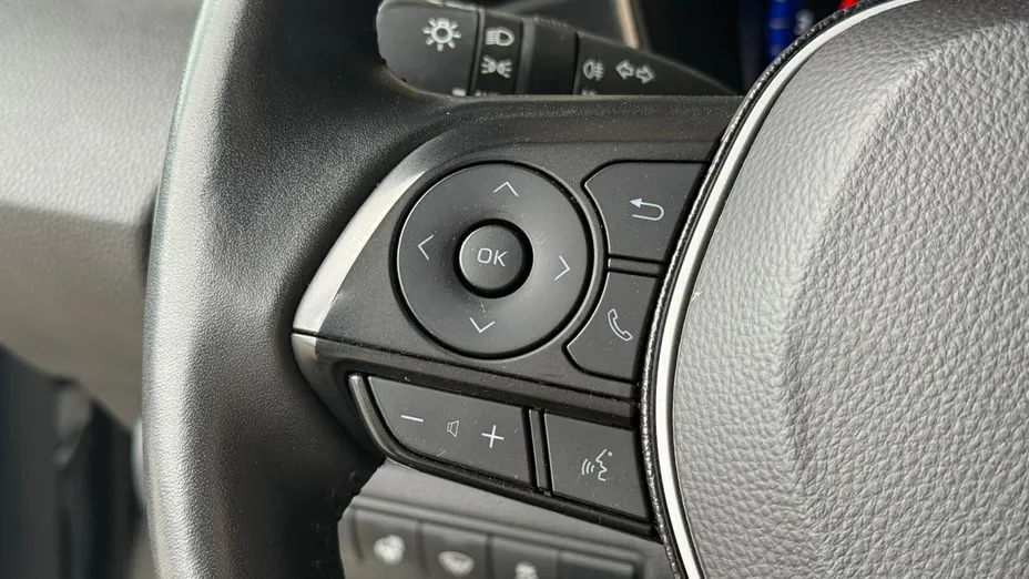SUZUKI Swace Swace 1.8 Hybrid Premium Plus CVT