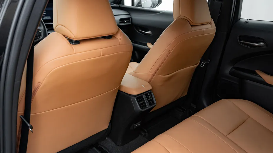 LEXUS UX UX 250h GPF F Sport Design+ 2WD