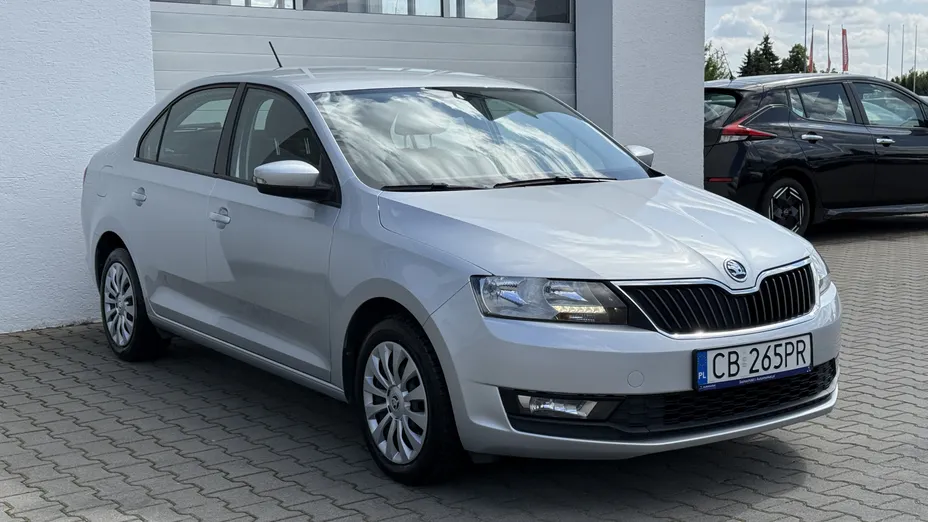 SKODA Rapid Rapid 1.0 TSI Ambition